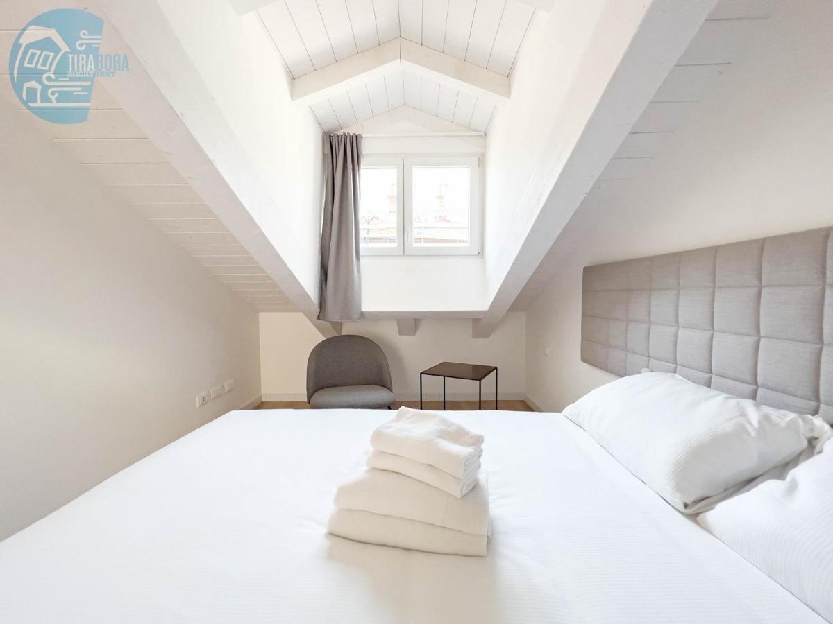 Апартаменты Slataper 19 Tirabora Short Rent Триест Экстерьер фото