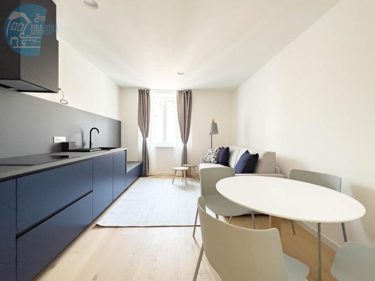 Апартаменты Slataper 19 Tirabora Short Rent Триест Экстерьер фото